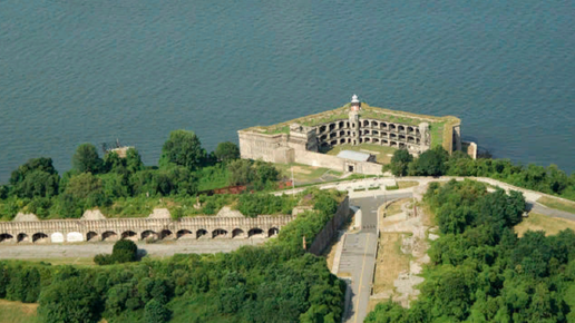 Картинка: Самый длинный заброшенный военный форт