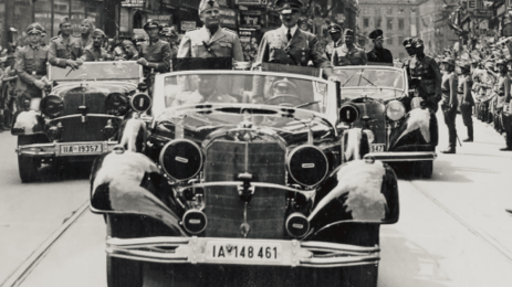 Картинка: Автомобиль Гитлера продан за 180 000 долларов
