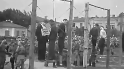 Картинка: Публичная казнь фашистов на городской площади в Краснодаре , 18 июля 1943 г. Кинохроника