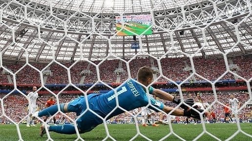 Картинка: Акинфеев отражает два пенальти и выводит Россию в четвертьфинал ЧМ-2018