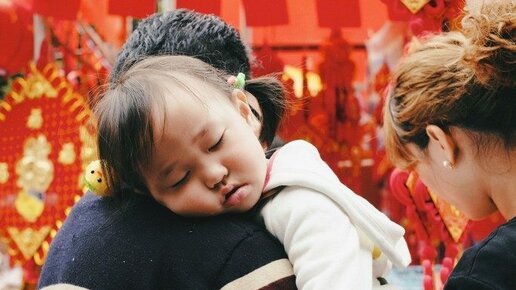Картинка: Китайская пара надеется на воссоединение с дочерью, которую у них отобрали 32 года назад