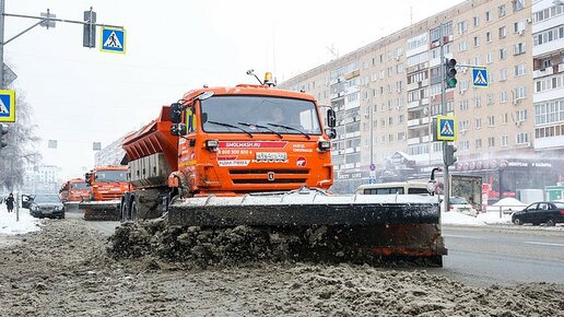Картинка: Из-за усиления снегопада коммунальные службы Самары работают в экстренном режиме