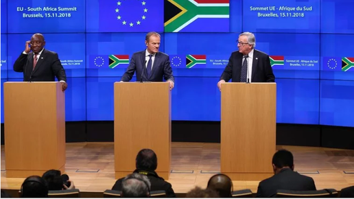 Картинка: Юнкер снова возбудил сомнения в своем поведении. Что случилось с главой ЕС?
