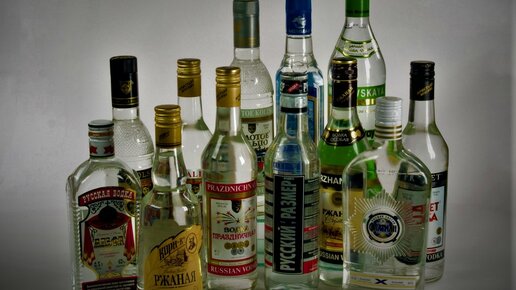 Картинка: Топ-10 лучшей водки, продающейся в России: рейтинг от бывалого бармена