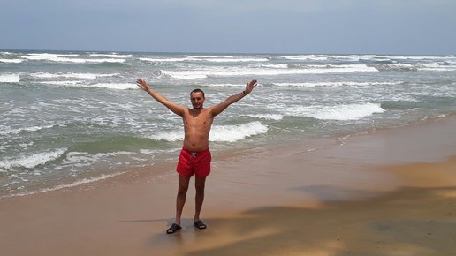 Картинка: Путешествие в Шри Ланку. Ресторан и океан.