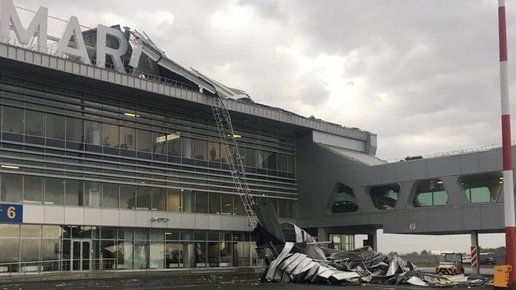 Картинка: В современном самарском аэропорту обрушилась крыша