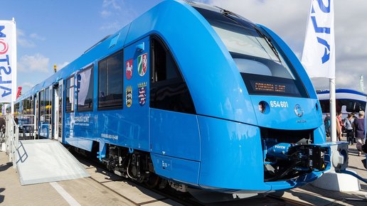 Картинка: В Германии начинает пассажирские перевозки первый в мире водородный поезд
