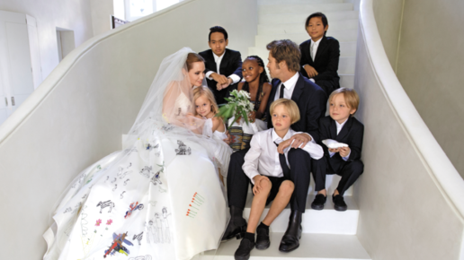 Картинка: Анджелина Джоли и Брэд Питт. Как могла разрушиться такая большая и дружная семья?