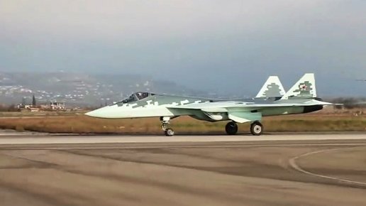 Картинка: Уникальные кадры новейшего Су-57 в небе Сирии