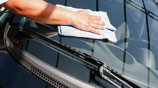 Картинка: Эффективная чистка лобового стекла автомобиля