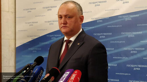 Картинка: Додон осудил премьер-министра Молдавии за критику решения об амнистии для молдавских мигрантов в России