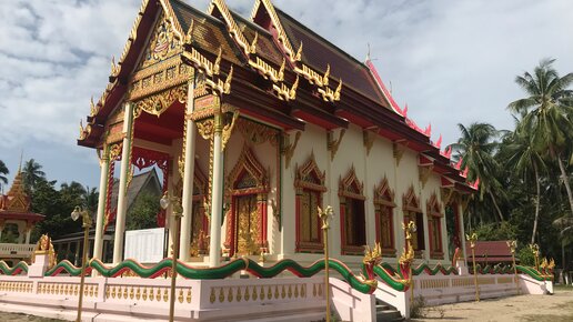 Картинка: Буддистская церковь -  источник реальной власти в Таиланде.