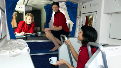 Картинка: Где в самолете отдыхает экипаж