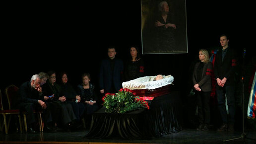Картинка: О последствиях посещения Путиным похорон Людмилы Алексеевой