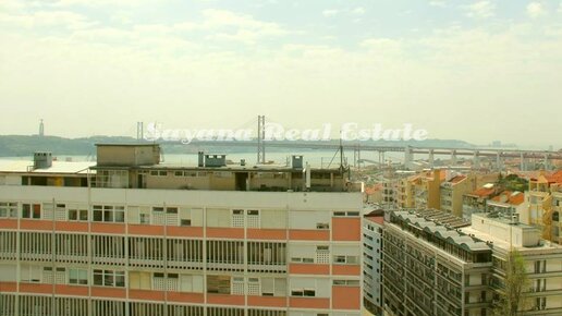 Картинка: Двухуровневая квартира дуплекс в центре Лиссабона — доходность €39 тысяч в год