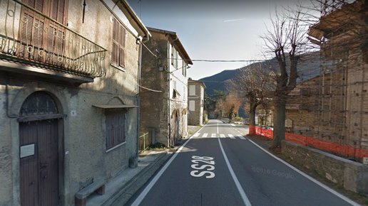 Картинка: Сколько нарушений может поймать камера в Итальянской горной деревне за 2 недели?
