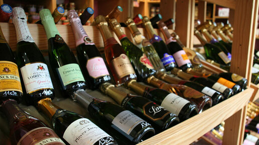 Картинка: Шампанское к новогоднему столу, как не ошибиться с выбором, советы эксперта