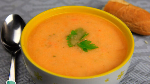 Картинка: Куриный суп-пюре с плавленным сырком - рецепт пальчики оближешь