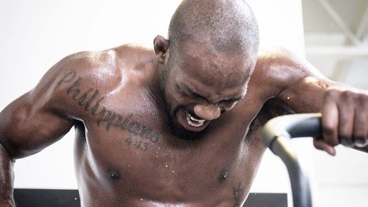 Картинка: Джон Джонс провалил тест на допинг после UFC 214