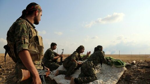 Картинка: Курды отброшены: боевики ИГИЛ вернули себе контроль над Хаджином