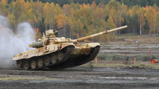 Картинка: Танк Т-90 против Abrams. Случай на выставке.