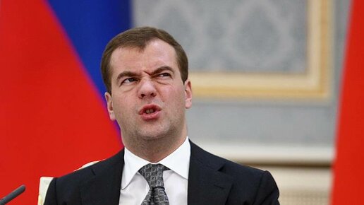 Картинка: Почему Медведев заявил о росте доходов граждан России, если россияне этого не замечают
