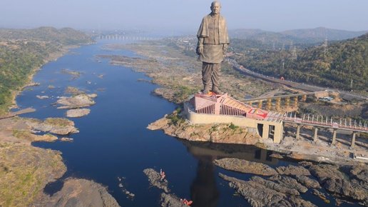 Картинка: Самая высокая статуя в мире
