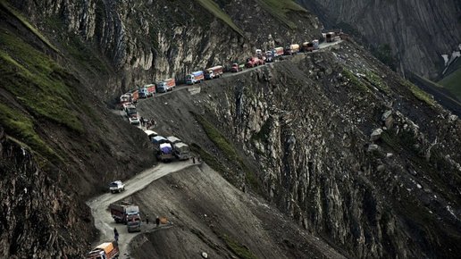 Картинка: Самая опасная дорога в мире