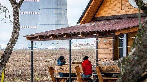 Картинка: «Место здесь хорошее»: Как беларус открыл хостел у подножия Атомной электростанции