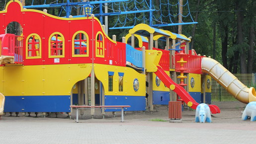 Картинка: Проверка детского городка от фонда Водяновой в Сарапуле