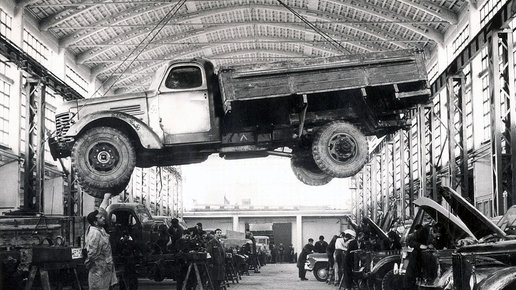 Картинка: Как развивалась автомобильная промышленность СССР (2 часть)