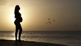 Картинка: Может ли чихание во время беременности повлиять на ребенка?