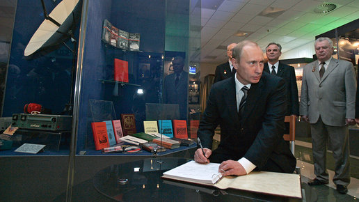 Картинка: Как Путин восстанавливает ГРУ - 