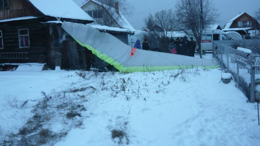 Картинка: В Черноисточинске разбился дельтаплан, погиб человек