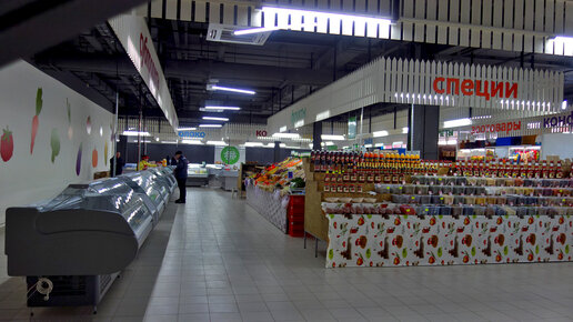 Картинка: Фермерский рынок открылся в ТРЦ «Праздничный» в Барнауле