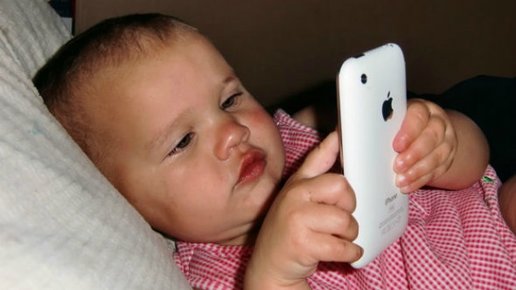 Картинка: Почему мобильный телефон опасен для вашего ребенка? ТОП 4 Вредных свойств