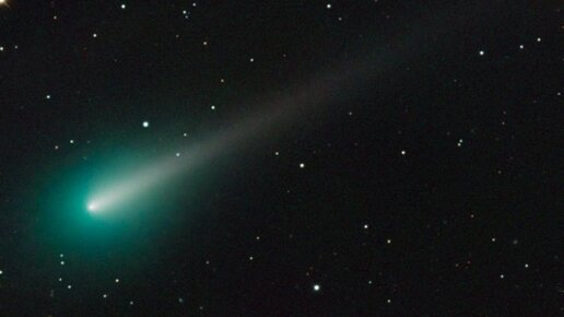 Картинка: Смотрим в небо! К Земле летит уникальная изумрудная комета