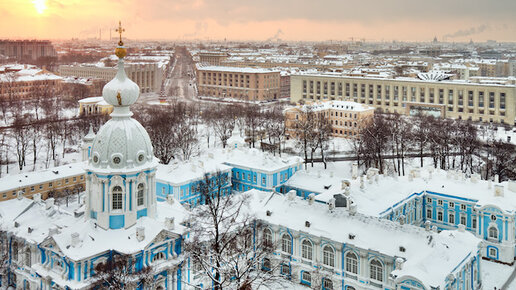 Картинка: 5 идей, где искать новогоднее настроение в Санкт-Петербурге