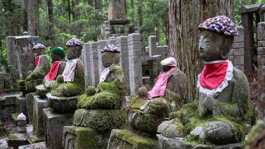 Картинка: Ночное кладбище Японии Окунойн