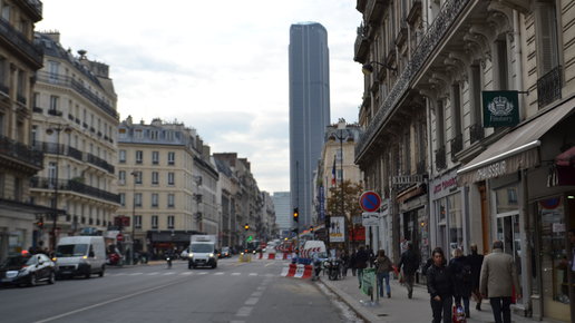Картинка: Уникальные здания: Единственный небоскреб в Париже