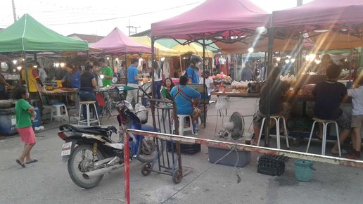 Картинка: Рынок в Таиланде. Где нет туристов