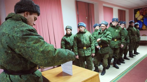 Картинка: Армия и выборы. Заставляют ли солдат голосовать?