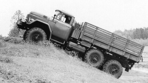 Картинка: Гордость армии, грузовик ЗИЛ 131