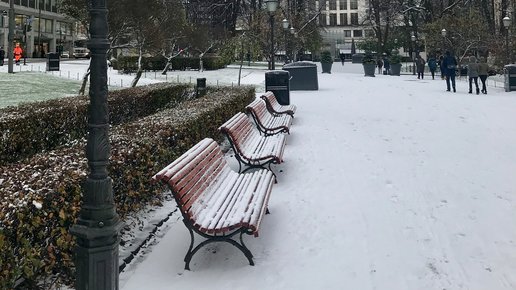 Картинка: Отпуск в Хельсинки. День 2. Первый снег. Соборы.