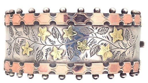 Картинка: Широкие серебряные браслеты с золотыми вставками периода эстетизма 