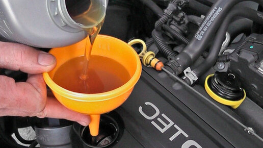 Картинка: «Синтетика» или «полусинтетика»: какое масло  лучше для автомобиля и почему?