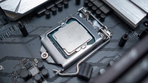 Картинка: Intel Core i7 девятого поколения замечен в базе Geekbench