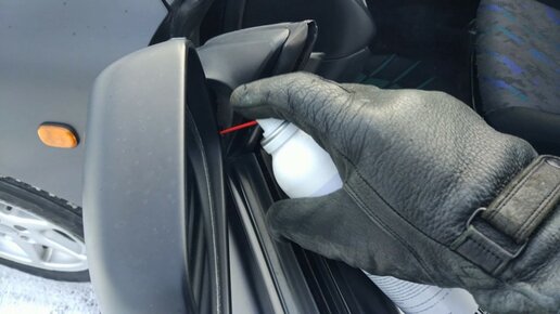 Картинка: Для чего автомобилисту силиконовая смазка?