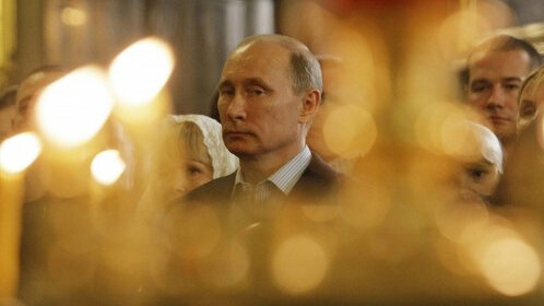 Картинка: Путин: «никто нам не поможет — ни бог, ни царь и ни герой».