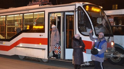Картинка: Трамваи на пяти маршрутах в Нижнем Новгороде встали из-за земляных работ